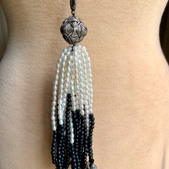 Sweet Olive Detachable Diamond, Onyx,Pearl & Labradorite Tassel Pendant Necklace - Picture 9 of 9